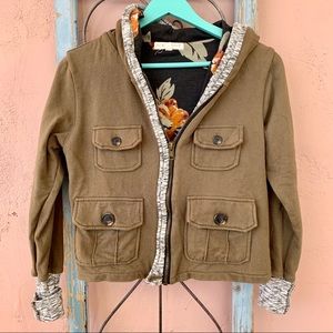 Scrapbook Green Zip Up Jacket w/ Hood M